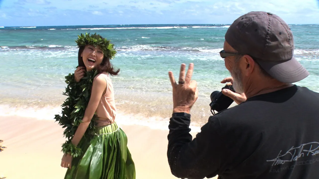 「桐谷美玲のハワイで幸せになる法則」では、桐谷美玲がハワイで幸せ体験