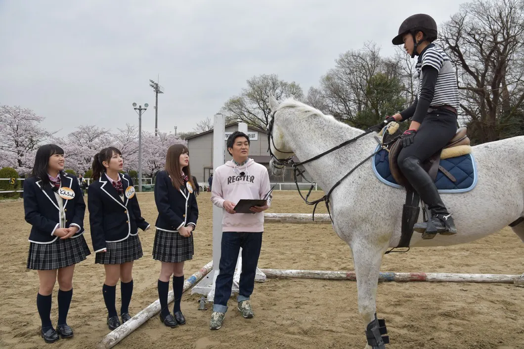 5月8日(月)放送の「SKE48　むすびのイチバン！」は福士奈央、熊崎晴香、谷真理佳が出演(写真左から)