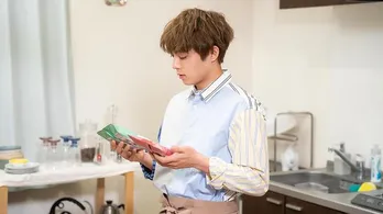 永田崇人“翔”「僕はかっこいい…」苦い思い出のある誕生日に“ケーキ風”のアレンジレシピに挑戦＜シェアするラ！＞