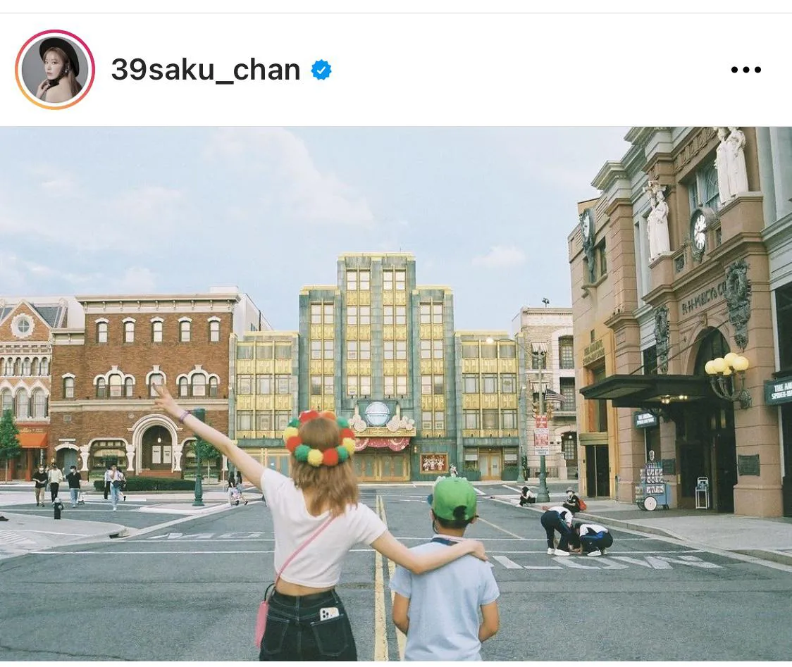 ※宮脇咲良公式Instagram(39saku_chan)のスクリーンショット