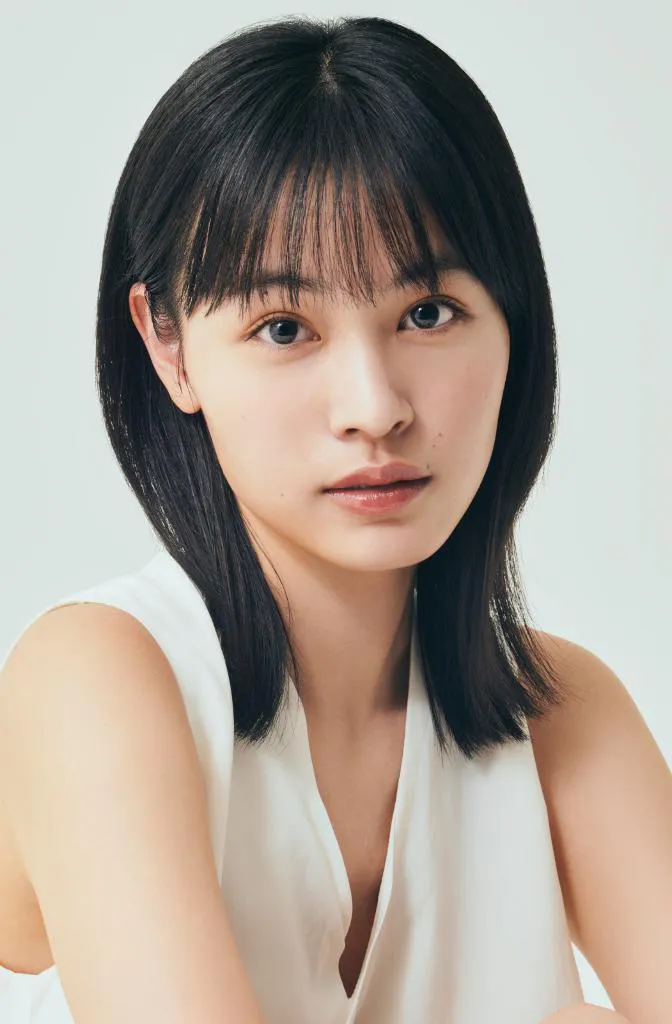 ベンチャー企業に勤める優芽子(大政絢)の部下・大島佐弓を演じる大谷凜香