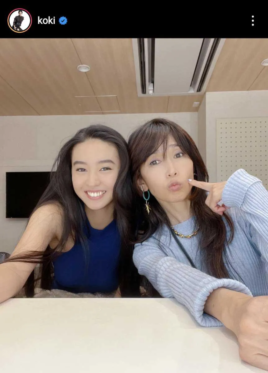 画像・写真 Koki,、姉Cocomiの誕生日を幼少期の写真で祝福 23万を