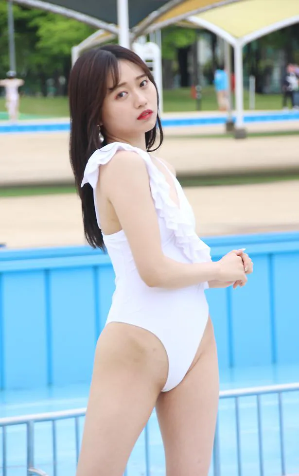 金子明日香 