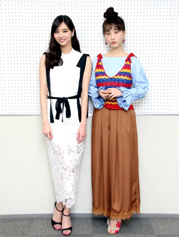 新川優愛＆松井玲奈ツーショット(3)