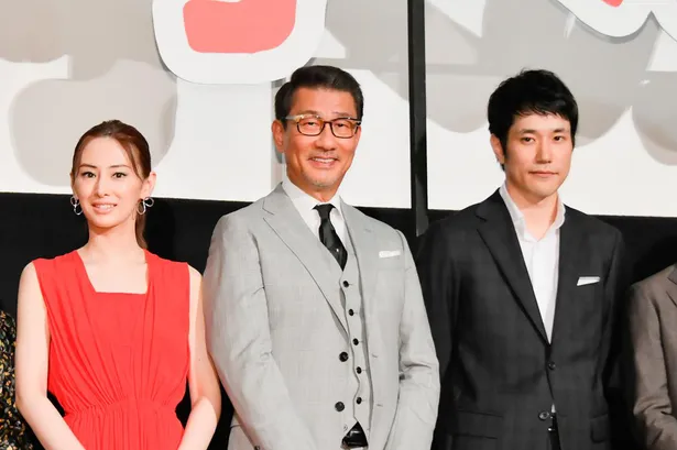 「大河への道」先行プレミア上映イベントに登壇した北川景子、中井貴一、松山ケンイチ(写真左から)