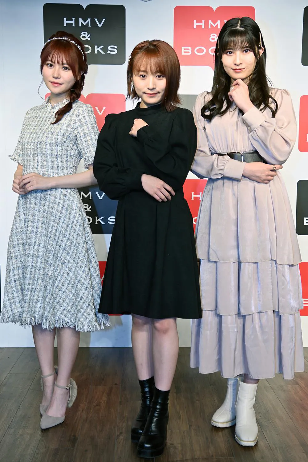 込山榛香、坂口渚沙、行天優莉奈