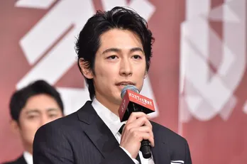 ディーン・フジオカ、バディ演じる岩田剛典の姿を見て気づき「自分の中に母性本能があるんだな」