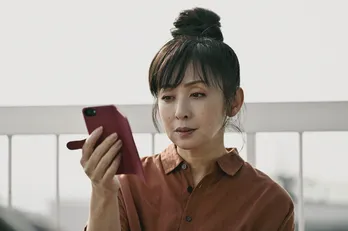 ＜恋マジ＞松村北斗“柊磨”に関わる“謎の女性”役で斉藤由貴が登場！柊磨を「恋人」と周囲に説明