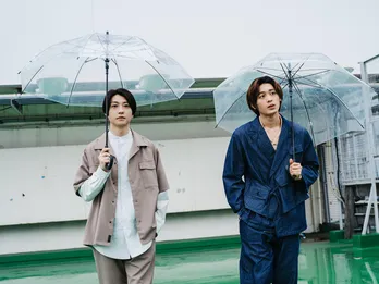 鈴木拡樹×小林亮太が語る、2.5次元舞台を演じる楽しさ「まず原作に寄り添うか、大幅に飛び越えるかを考える」