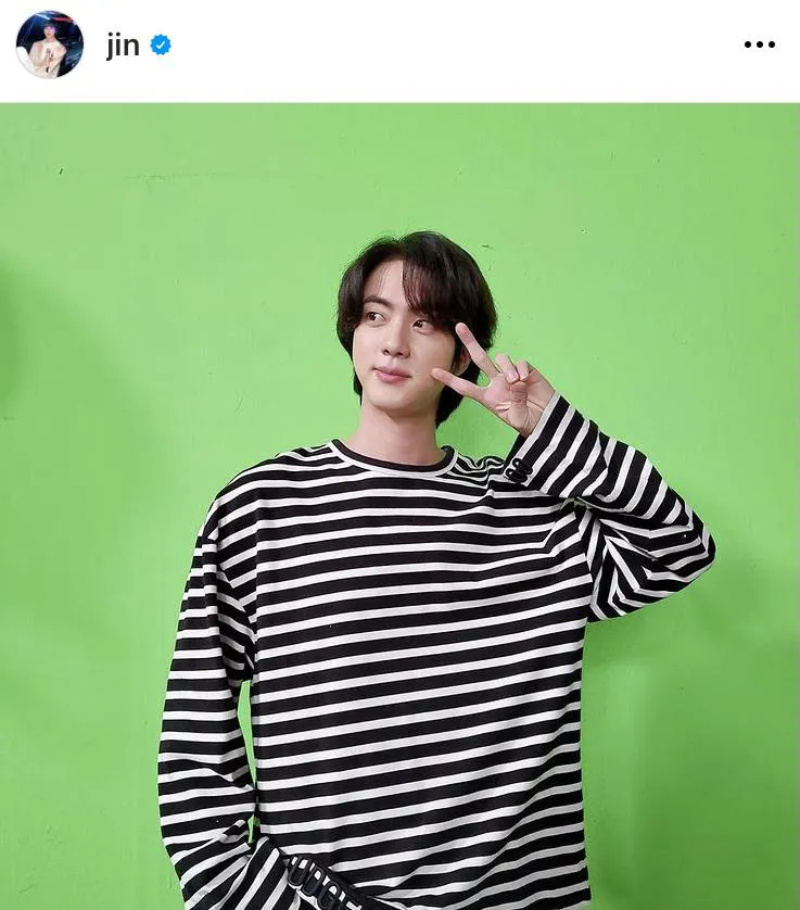 ※JINオフィシャルInstagram(jin)より