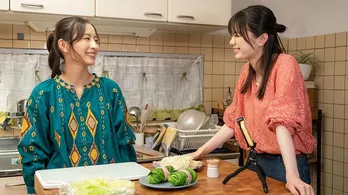 紺野彩夏“有紗”＆ロン・モンロウ“メイリン”、アレンジ部の女子コンビが“映える一品”を編み出す＜シェアするラ！＞