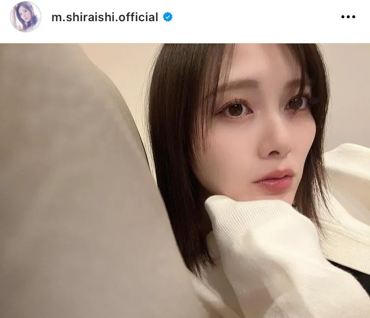 ※白石麻衣オフィシャルInstagram(m.shiraishi.official)のスクリーンショット