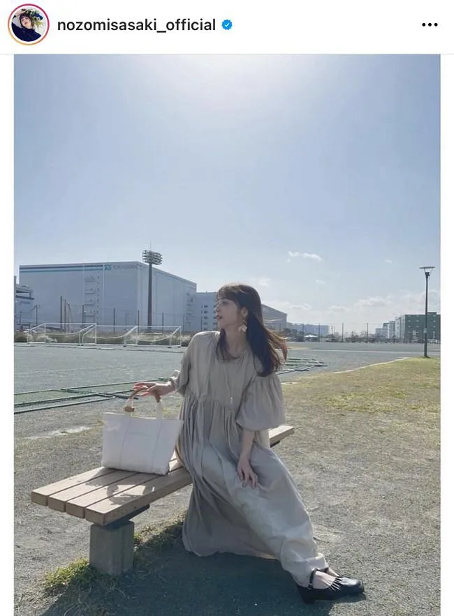 ※佐々木希オフィシャルInstagram(nozomisasaki_official)より