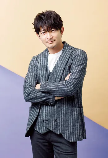 津田健次郎、かわいい見た目と渋い声のギャップが話題の松を熱演!「松のかわいさを視聴者の皆さまにお届けしたい」<ナンバMG5>