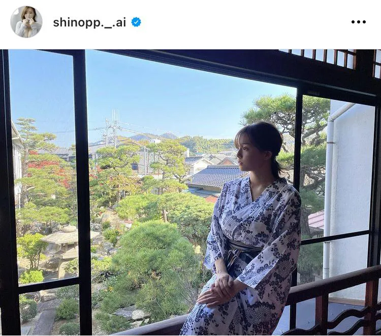 ※画像は篠崎愛(shinopp._.ai)公式Instagramのスクリーンショット