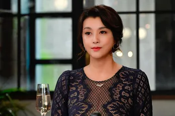 藤原紀香「謎多い女性を存分に楽しみました」月10ドラマで、パリから突然現れたセレブを演じる＜恋なんて、本気でやってどうするの？＞