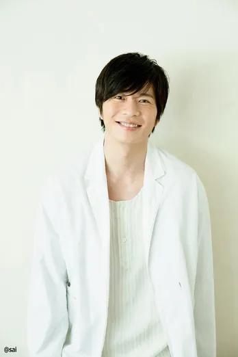 田中圭、振り切れっぷりがハンパない！上野樹里、磯村勇斗らとの“おばけポーズ”に「晴太さん、お顔！」「崩れ過ぎ〜」と大反響＜じぞ恋＞