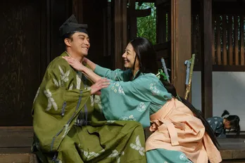 小池栄子“政子”のくれたモチ、堀田真由“比奈”の初登場で小栗旬“義時”の心は癒えるのか<鎌倉殿の13人>