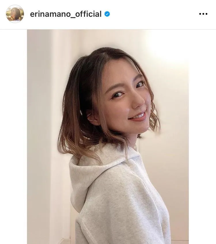 ※真野恵里菜オフィシャルInstagram(erinamano_official)より