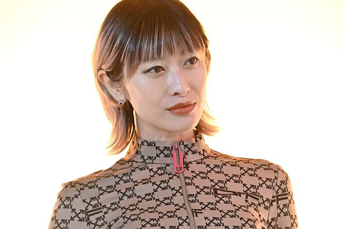 山田優｢Veuve Clicquot Solaire Cutturte〜太陽のように輝く軌跡〜｣より