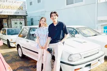中田圭祐“愛車”の前で撮影した川島海荷との満面笑みの2ショットを公開「2人とも良い笑顔」<私たち結婚しました 3>