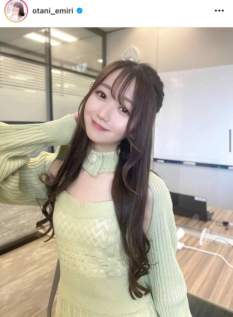 イコラブ 大谷映美里 みりにゃ エプロン フリルエプロン メイド