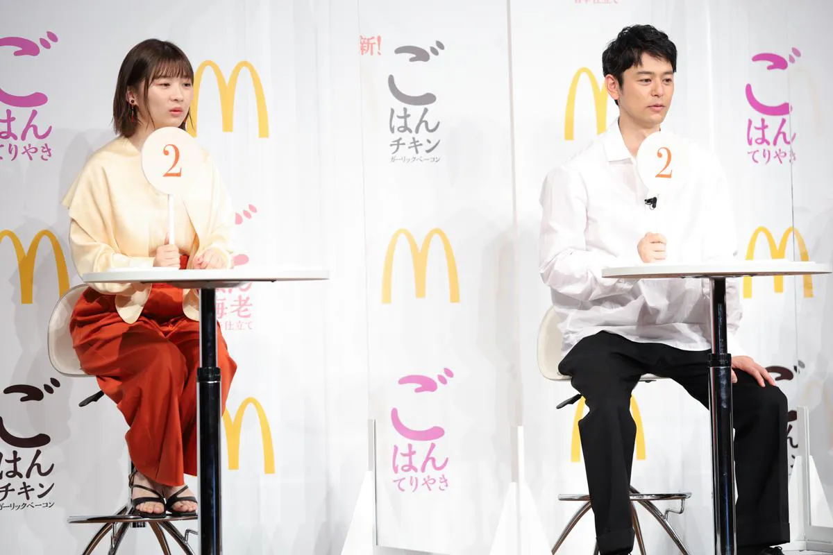 夜マック「ごはんバーガー」新商品発表イベントより