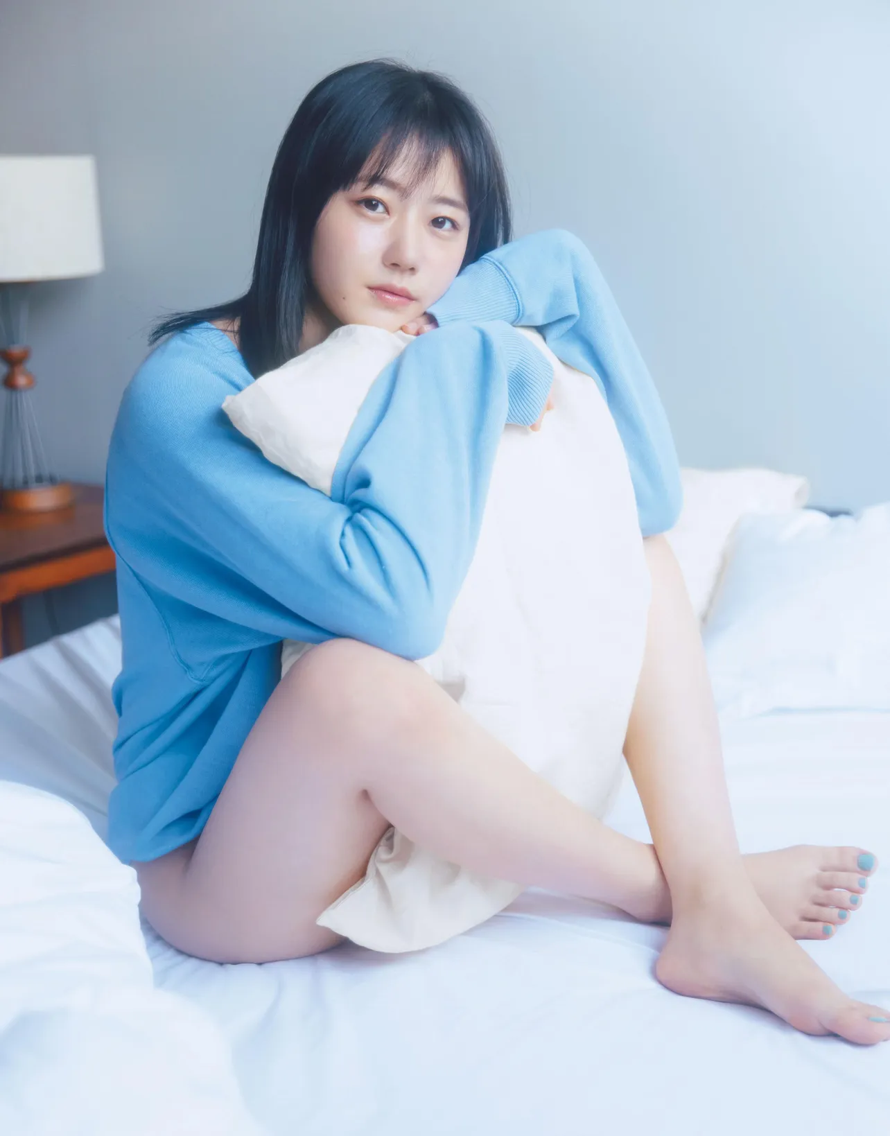 画像・写真 STU48瀧野由美子、ベッドルームで少し大人な表情見せる…初写真集二度目の重版決定で収録カットを特別公開(1/14) |  WEBザテレビジョン