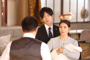 土屋太鳳“佐都”＆松下洸平“健太”に亀裂！松下の演じ分けに「表情が全く違う」「引き込まれた」＜やんごとなき一族＞