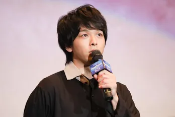中村倫也、向井理との思い出を語る　「理っちのロフト付き6畳の家でゲームをやったり…」