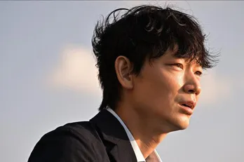 綾野剛『オールドルーキー』トレンド1位発進!「現実の厳しさに涙」視聴者の共感呼ぶ
