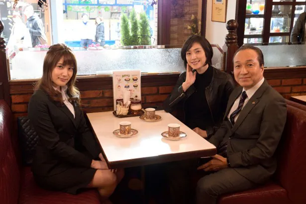 「緊急取調室」にゲスト出演する入山杏奈(写真左)は天海祐希と小日向文世から取り調べを受ける！