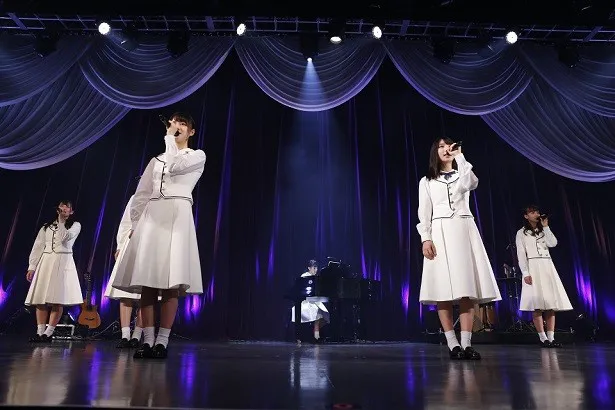 乃木坂46の名曲「君の名は希望」では、大園桃子がピアノを披露！