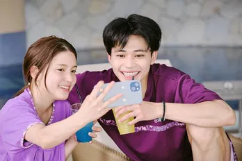 中田圭祐&川島海荷、岩盤浴デートへ ふたりきりの密室で手が触れあい「あっ」<私たち結婚しました 3>