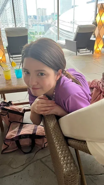 中田圭祐、川島海荷に接近で手が触れあったときのリアクションに「初恋みたいなのやめて」<私たち結婚しました 3>