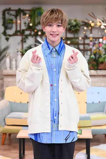 “おじさん役”を極めた元宝塚スター・天真みちる&宝塚ファンのなれそめに、中村嶺亜「最初はびっくり」