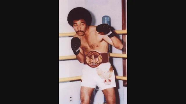 【写真】戦後、ボクシングチャンピオンとなった具志堅用高