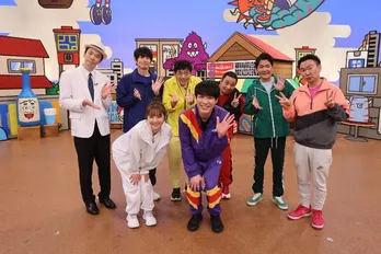 佐々木希、“怪しい絵”を描き千鳥・大悟から“スパイ”認定「『所JAPAN』からの刺客!」2番組が初コラボ<所JAPAN×華大さんと千鳥くん>