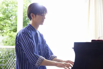 中島裕翔“正樹”、危険が迫る吉川愛“冴”の姿を捜す さらに物語は5年後へ<純愛ディソナンス>