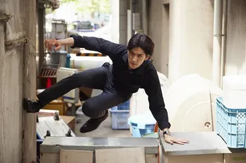 中島裕翔“正樹”の冷酷な表情を見せながら第二部がスタート、世界トレンド入りの反響を呼ぶ<純愛ディソナンス>