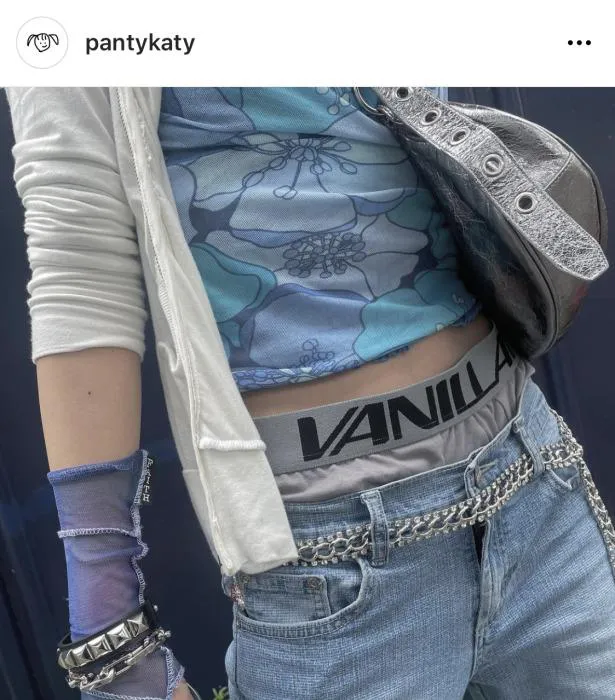 ※画像はKATY(pantykaty)オフィシャルInstagramより