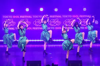 Juice=Juice、TIF初出演で堂々とHOT STAGE初日のトリを飾る<TIF2022>
