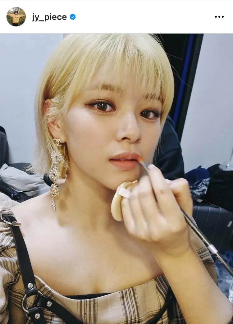 ※TWICE JEONGYEON Instagram(jy_piece)より