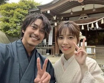 佐野岳、島崎遥香と和装姿でのピース2ショットを公開「本当にあっという間」<私たち結婚しました 3>