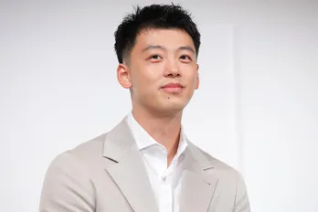 竹内涼真、撮影の合間に「言えないような話もたくさんして」横浜流星と親交深める