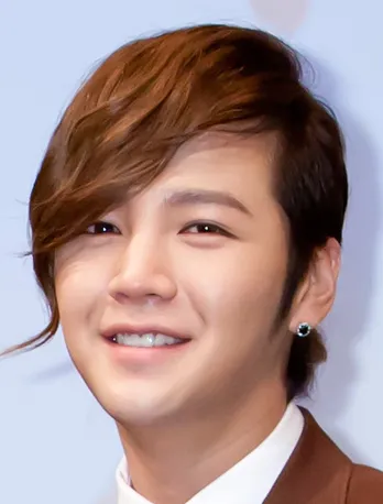 チャン・グンソク「おまえじゃないよ」AKB峯岸みなみにまさかのドS対応