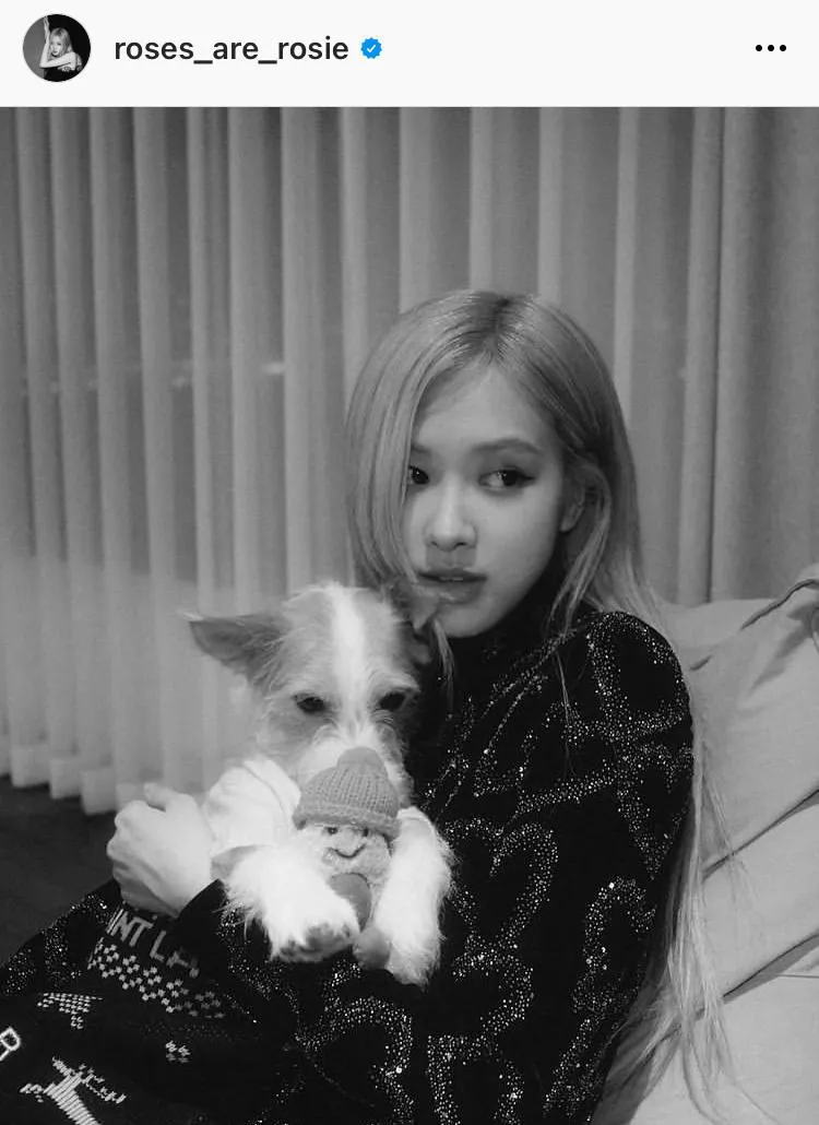 ※ROSÉオフィシャルInstagram(roses_are_rosie)より