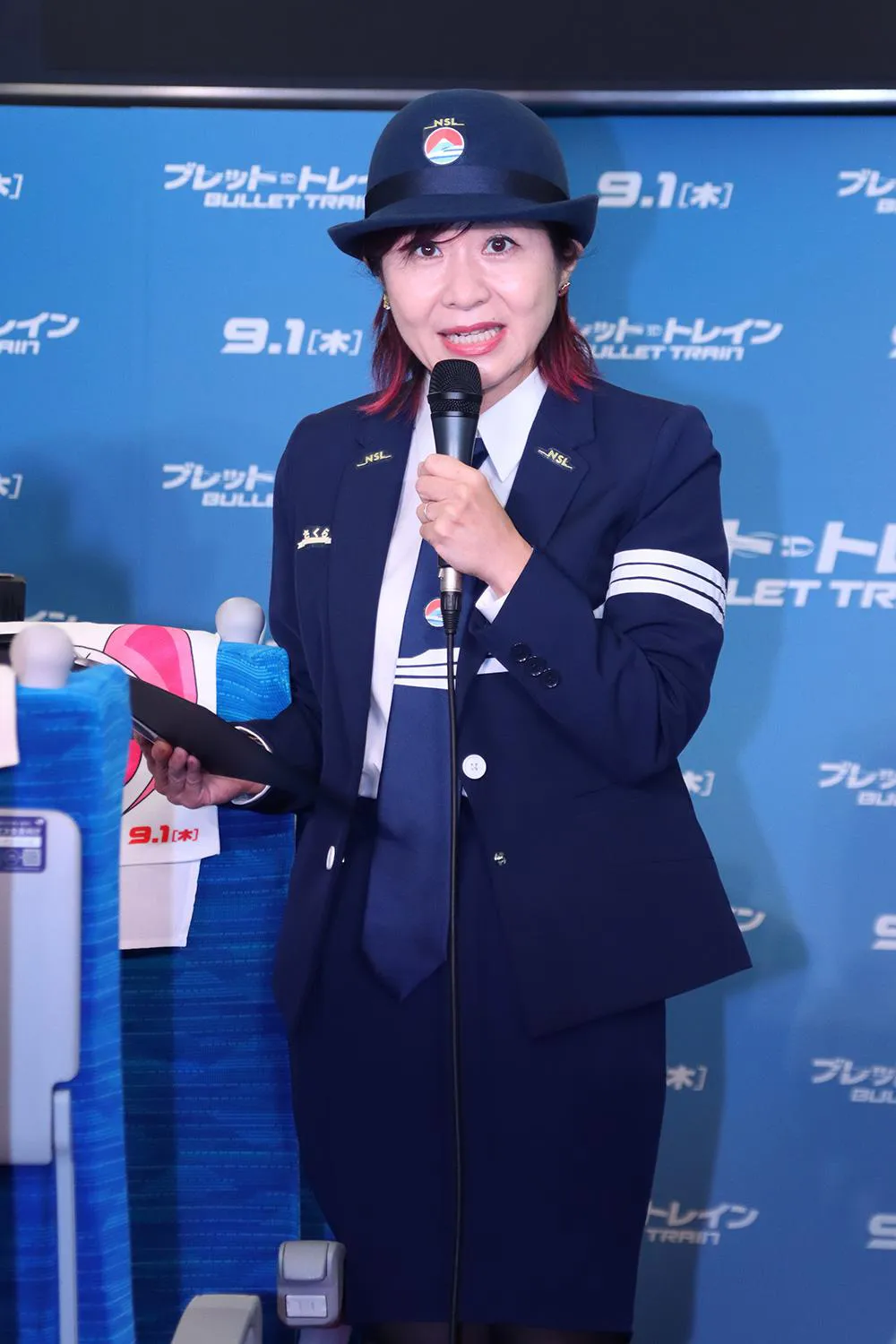 MCを務めた伊藤さとり氏もコスプレでイベントを盛り上げた