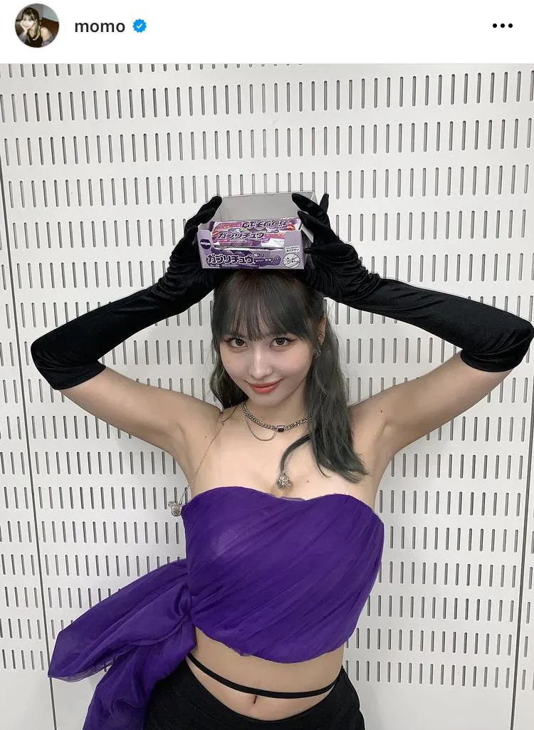 画像・写真 TWICE・モモ、ガーリー×セクシーの危ういバランスでファン