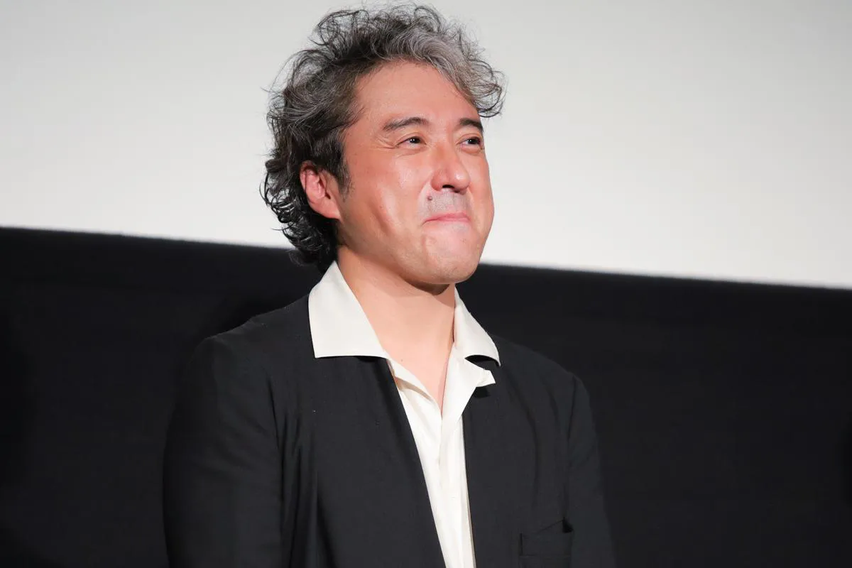 ムロツヨシが映画「川っぺりムコリッタ」のプレミア上映イベント登壇
